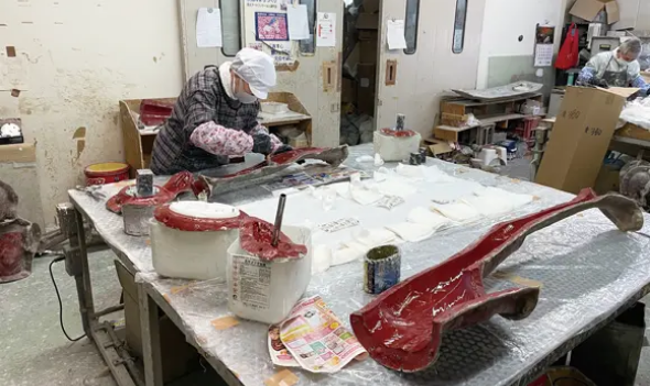 造形物の塗装作業